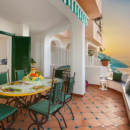 Casa Clemy Apartment